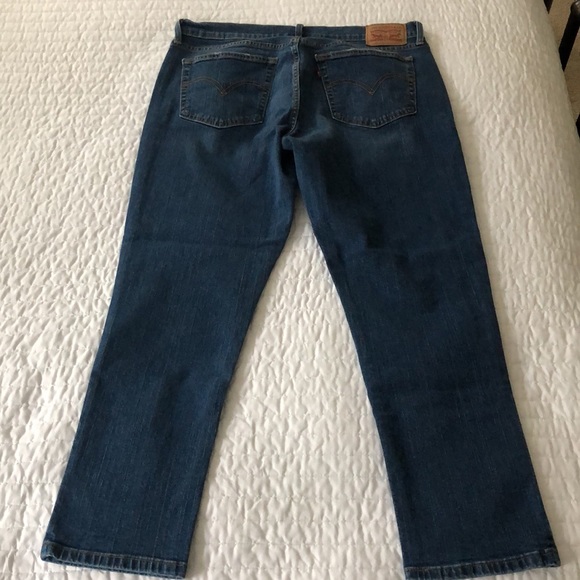 Levi’s Boyfriend Jeans - Picture 6 of 8
